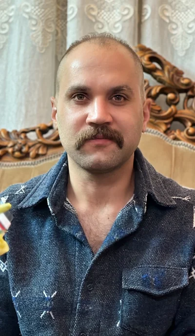 امیر محمودی