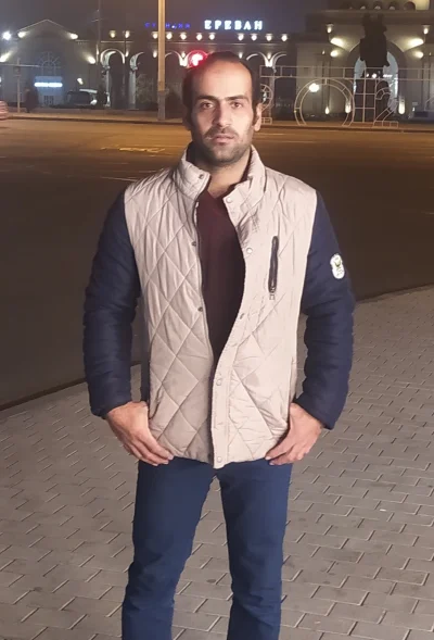 فرهاد کفشکن حسینی